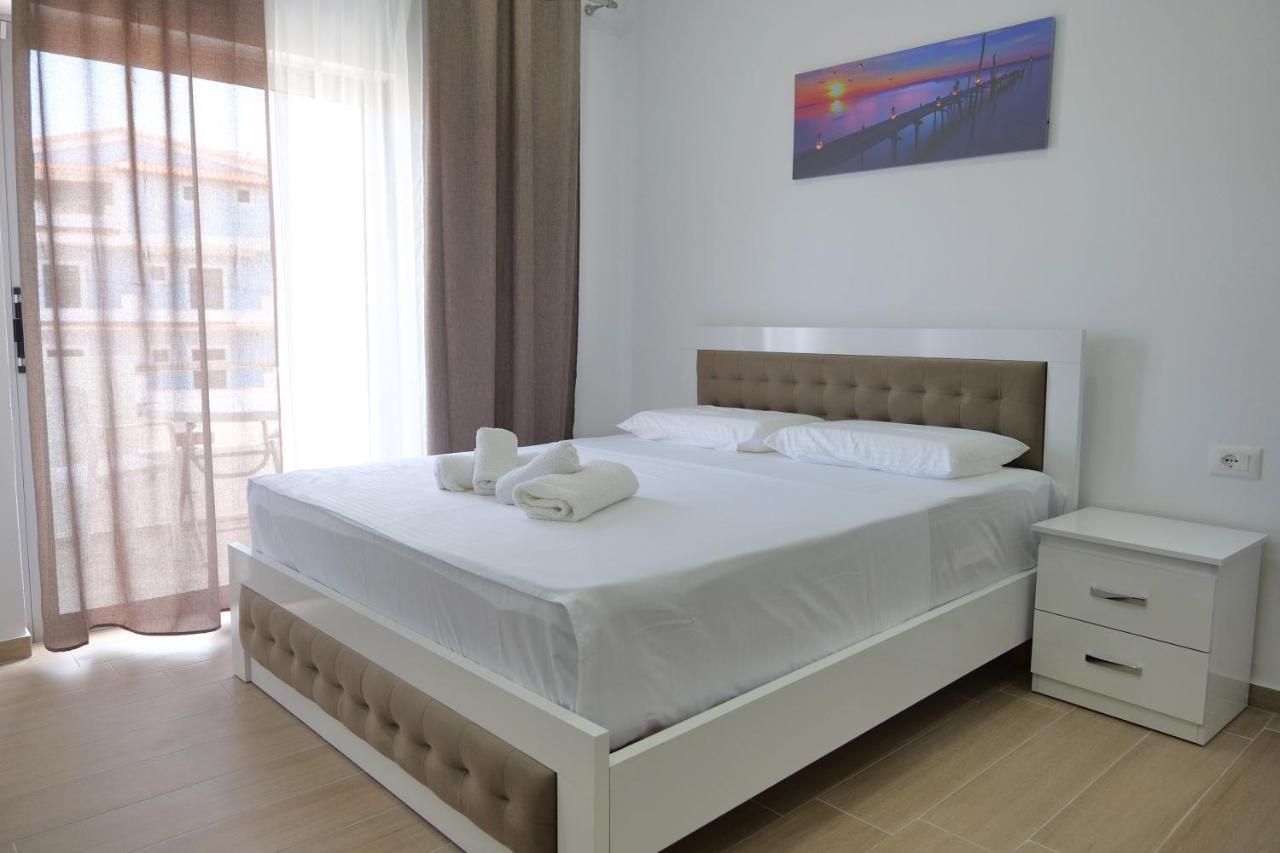 Iljo Apartments Ksamil Extérieur photo